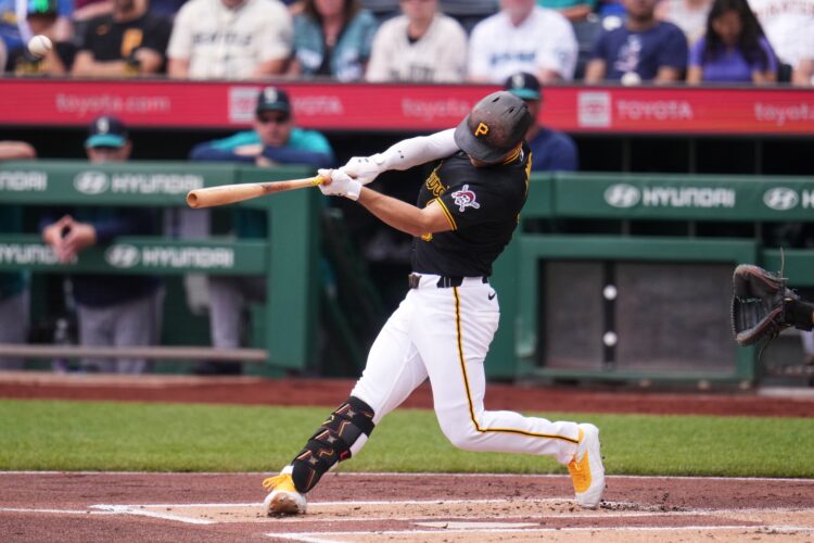 Brandon Lowe, Henry Davis Each Homer To Lead Pirates Over Mariners 5-1